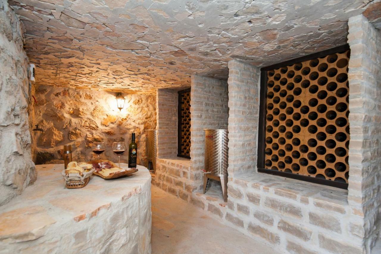 Hacienda Nikolic Villa Milna  Ngoại thất bức ảnh